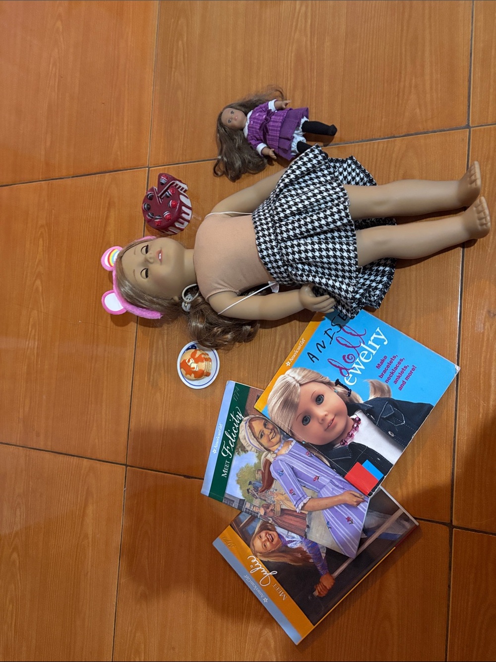 American Girl Doll #28 & bundle